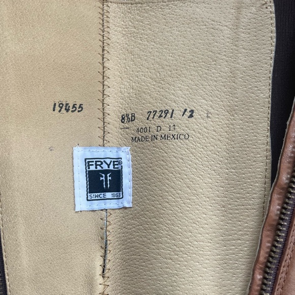 Tall Frye boots with elastic insets - Picture 2 of 6